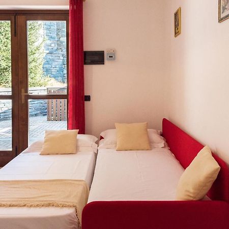 Lanterna Apartments Chiesa in Valmalenco Exterior photo
